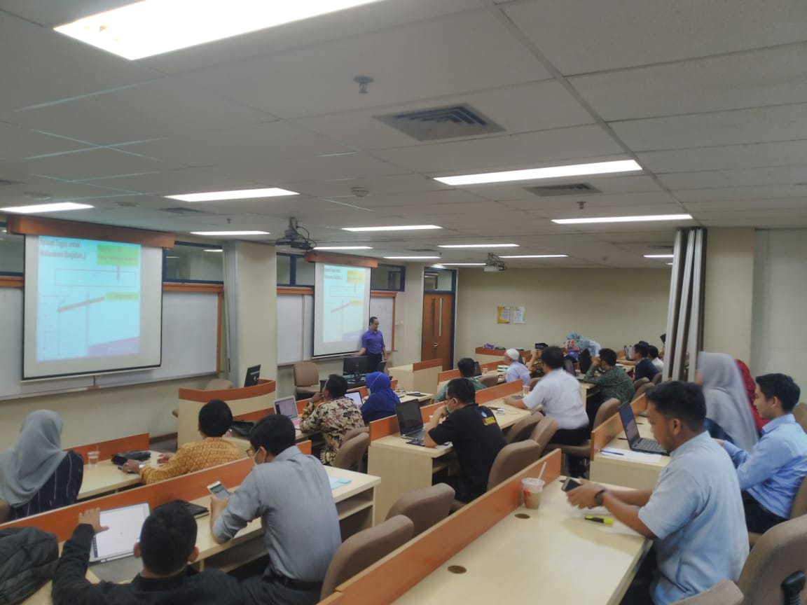 Pelatihan Kuliah Online Dosen MKU dan Blended Learning